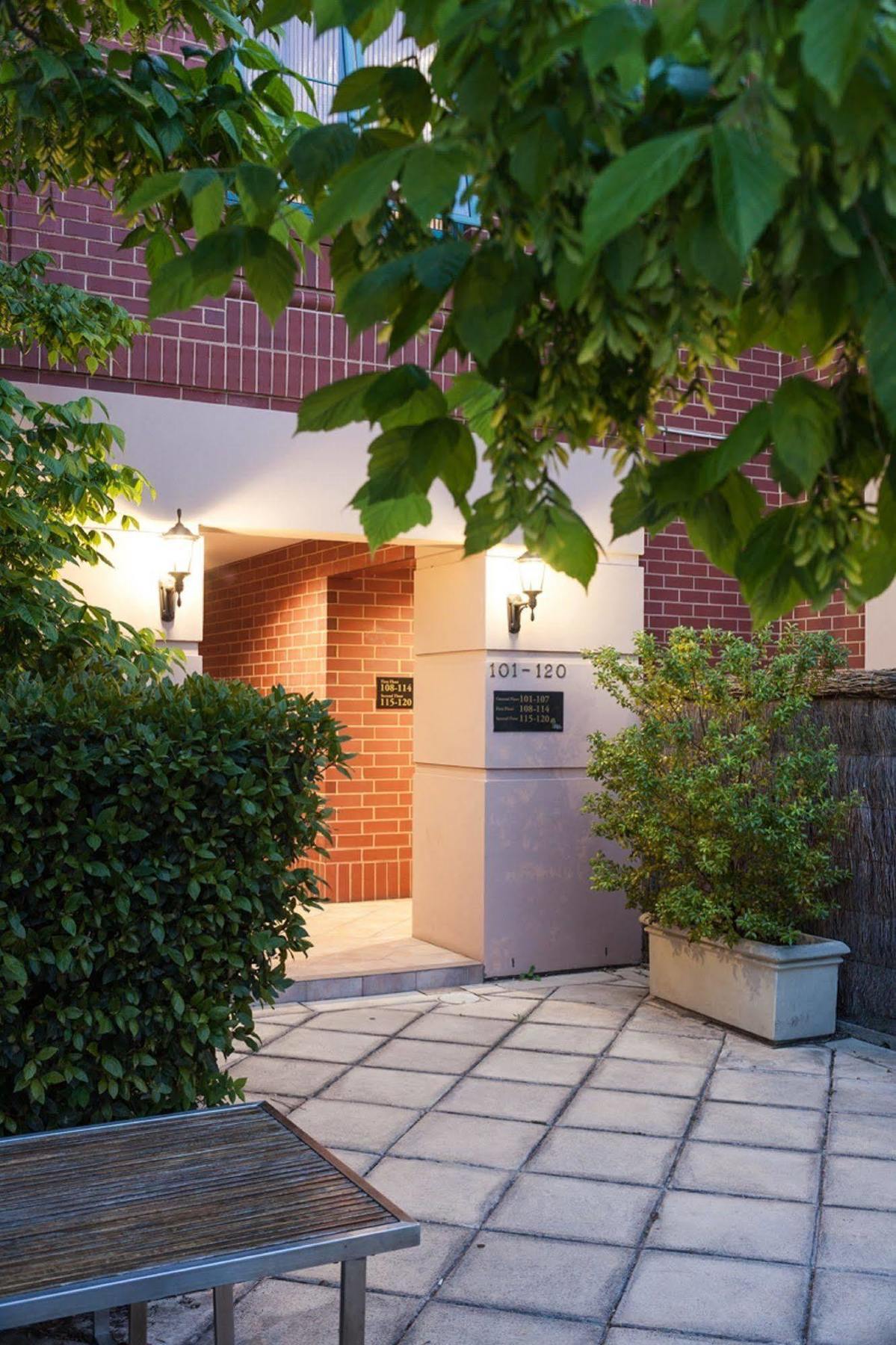 Majestic Tynte Street Apartments Adelaide Exterior photo